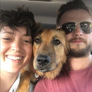 Meet your Posher, Abbey